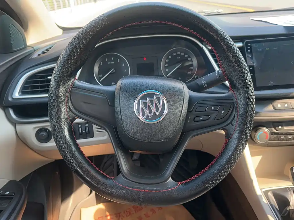 Buick Excelle — миниатюра 16
