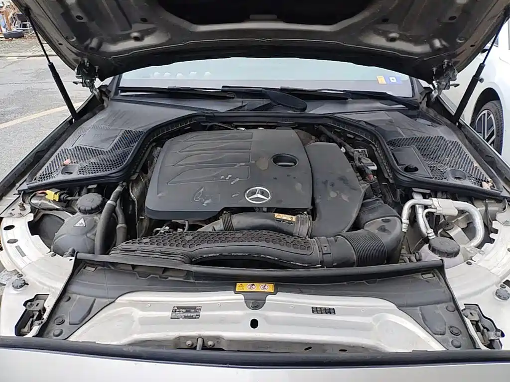 Mercedes-Benz C-Class — миниатюра 20