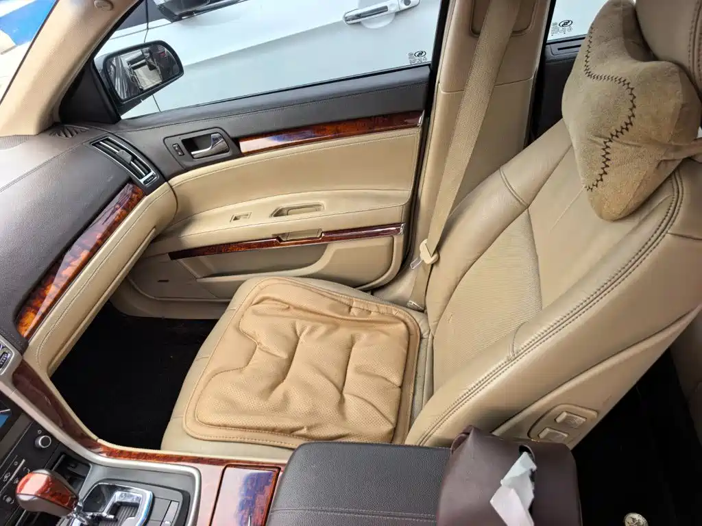 Cadillac SLS — миниатюра 12