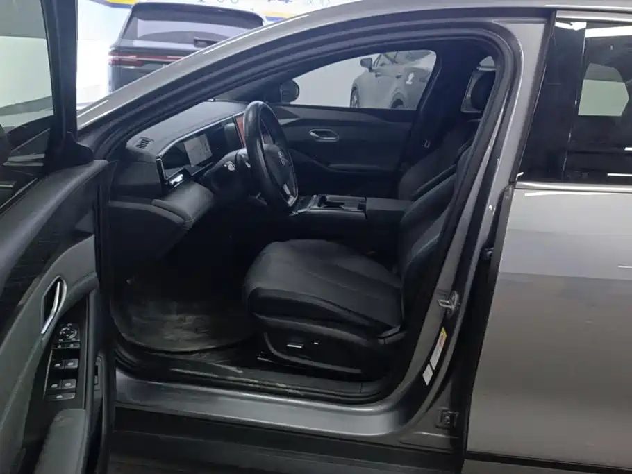 BYD Qin L — миниатюра 9