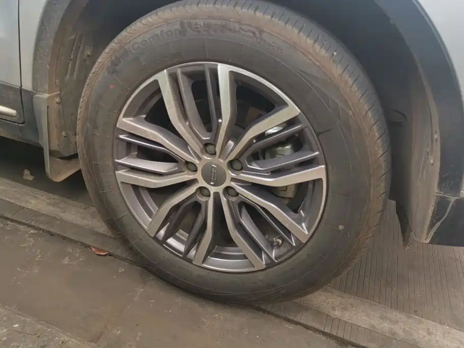 Geely Boyue — миниатюра 6
