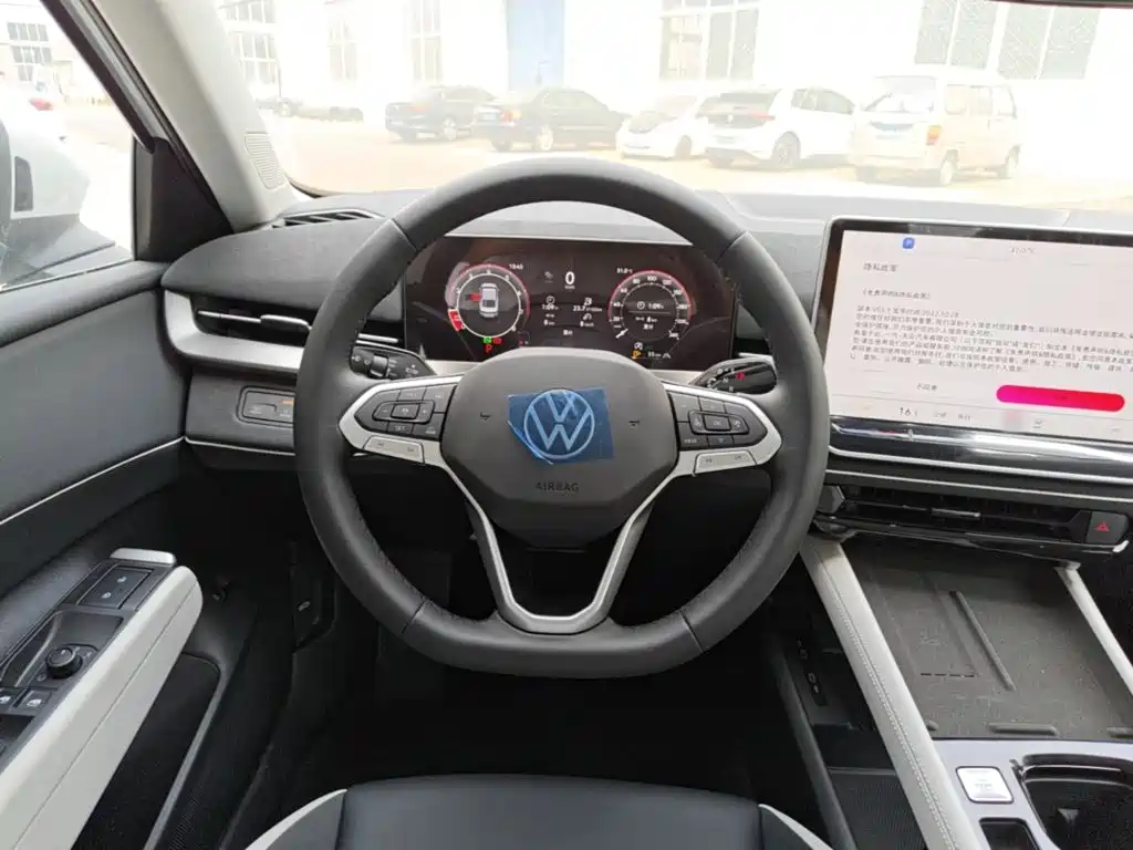 Volkswagen Sagitar — миниатюра 11