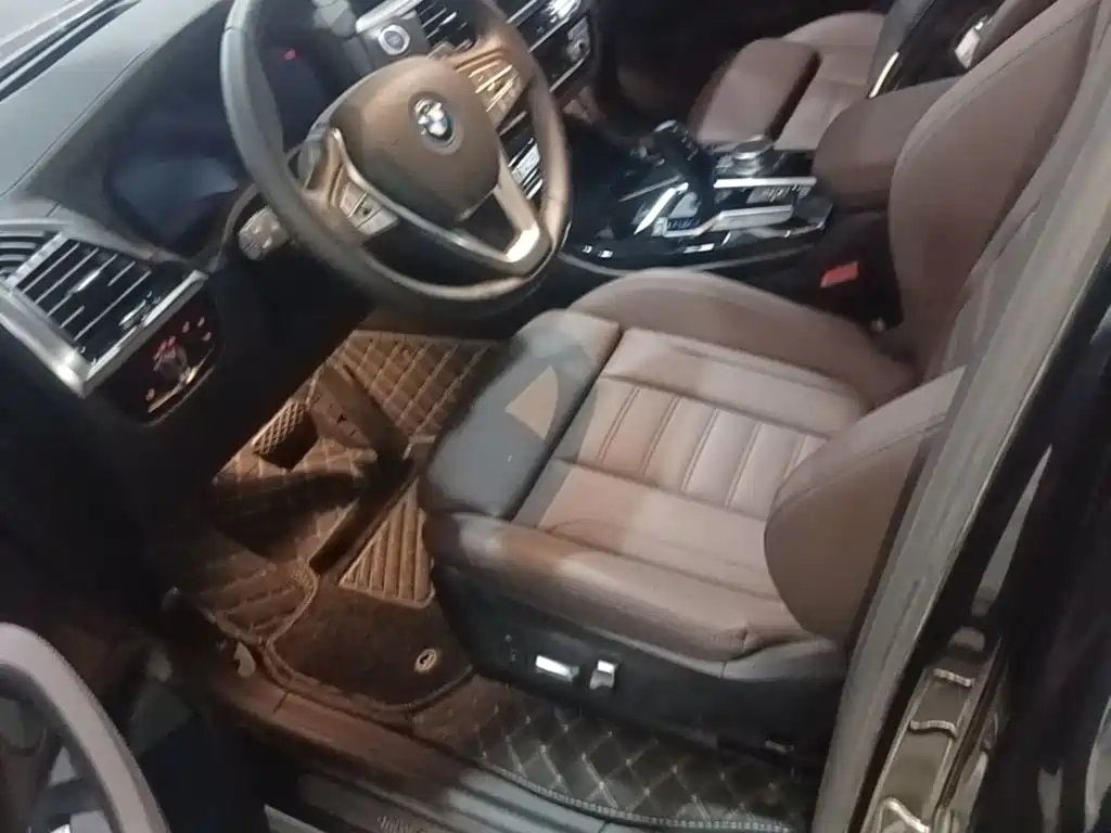 BMW iX3 — миниатюра 15