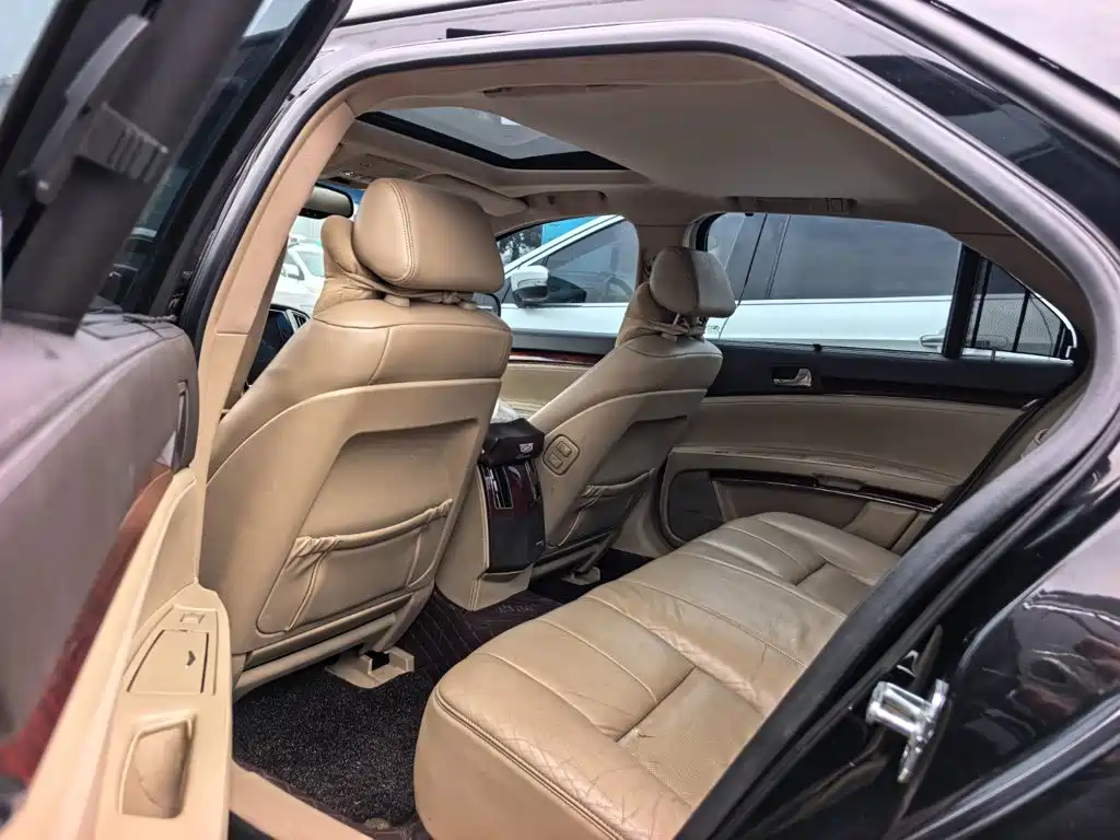 Cadillac SLS — миниатюра 10