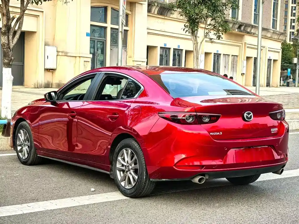 MAZDA 3 ANGKESAILA