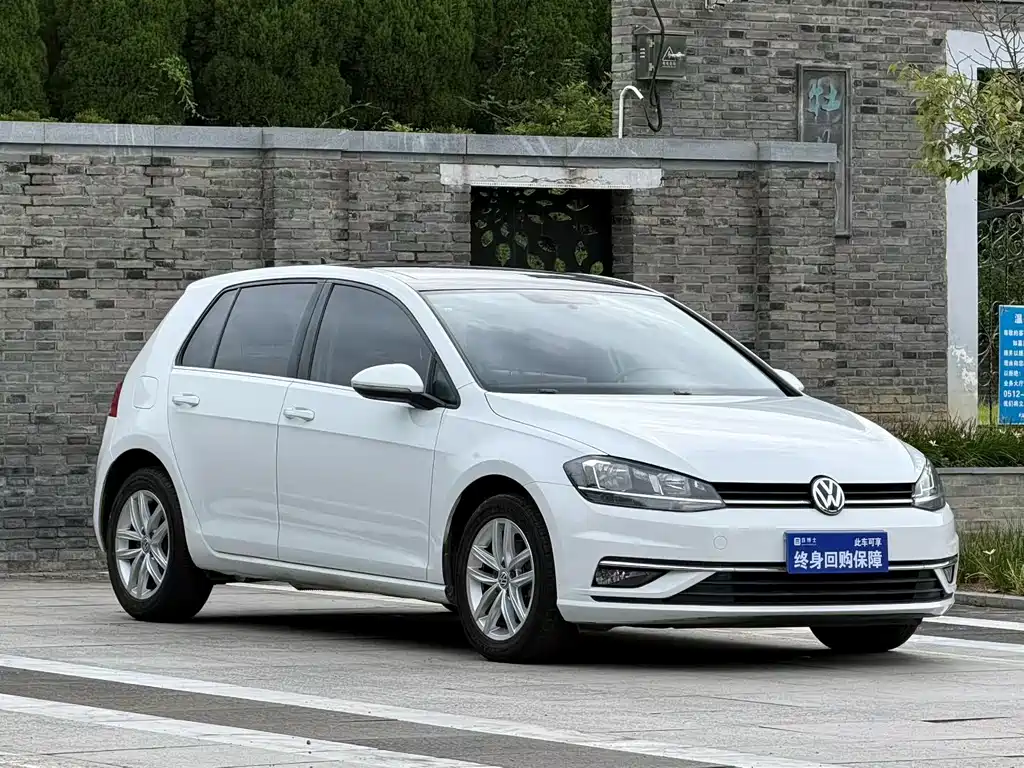 Volkswagen Golf — миниатюра 2