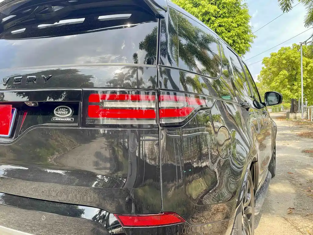 Land Rover Discovery — миниатюра 7
