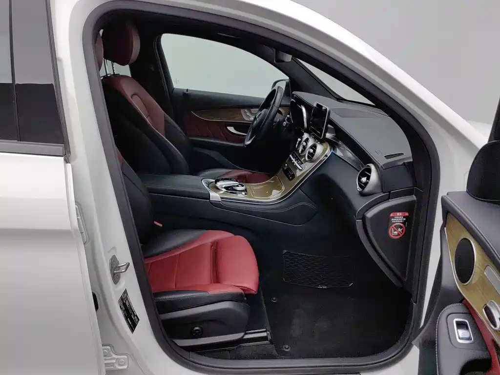 Mercedes-Benz GLC Coupe — миниатюра 23