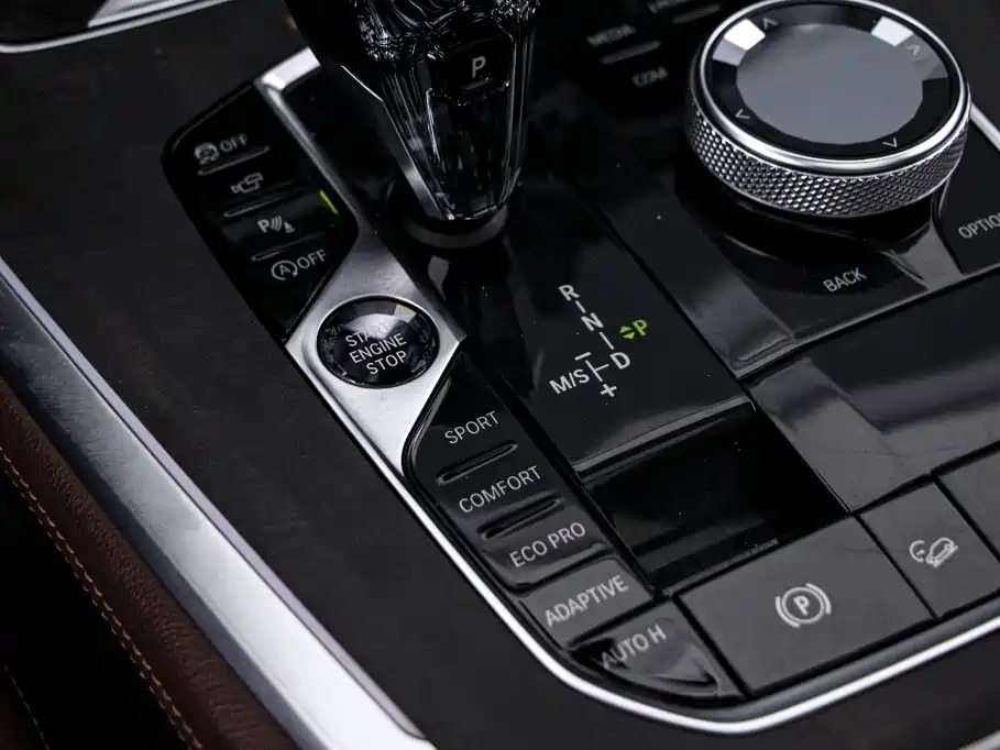 BMW X5 (Import) — миниатюра 12