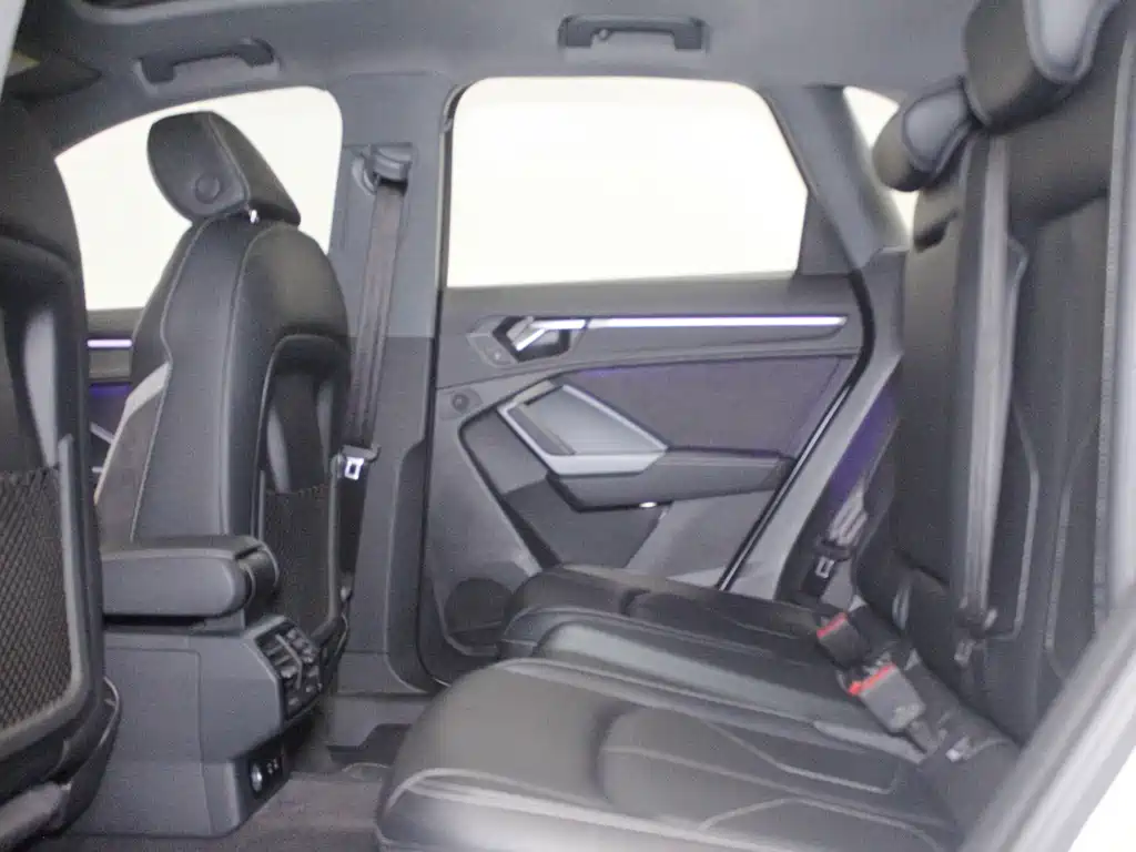 Audi Q3 — миниатюра 8