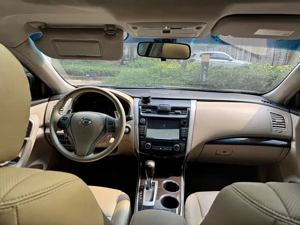 Nissan Teana — миниатюра 3