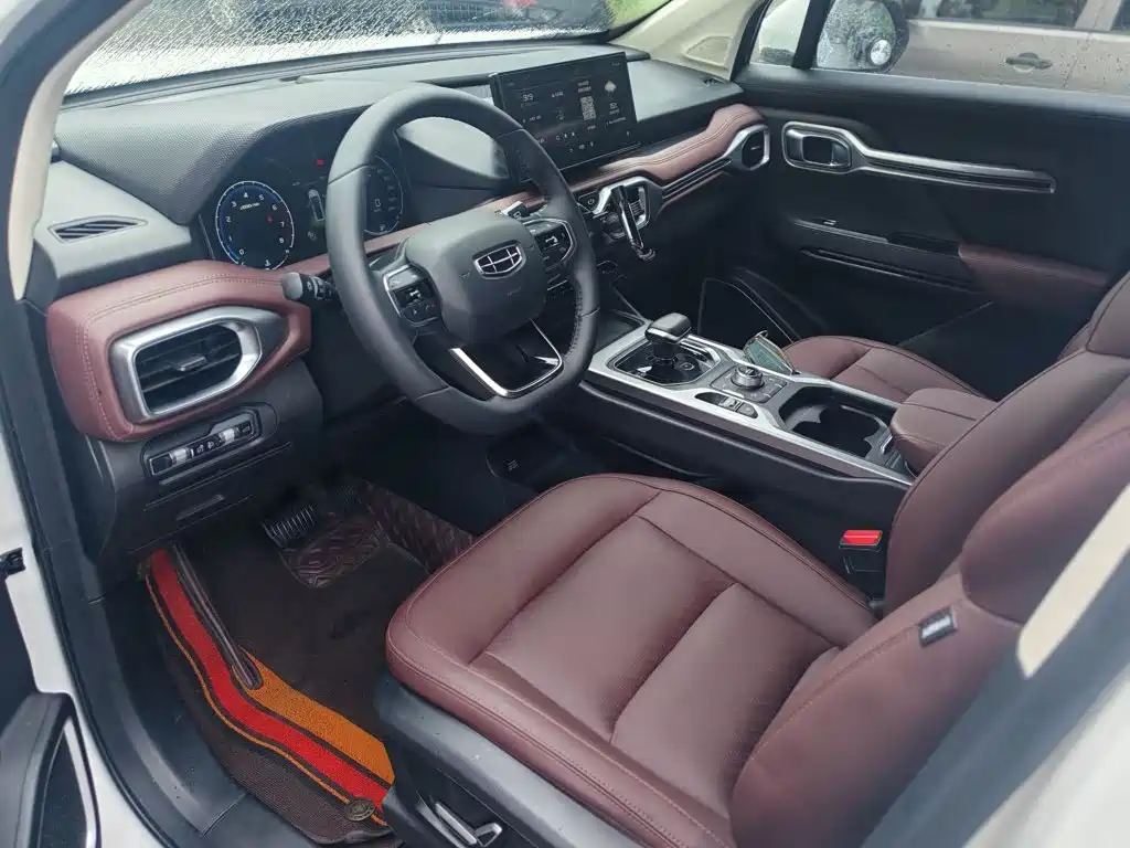 Geely Haoyue — миниатюра 15