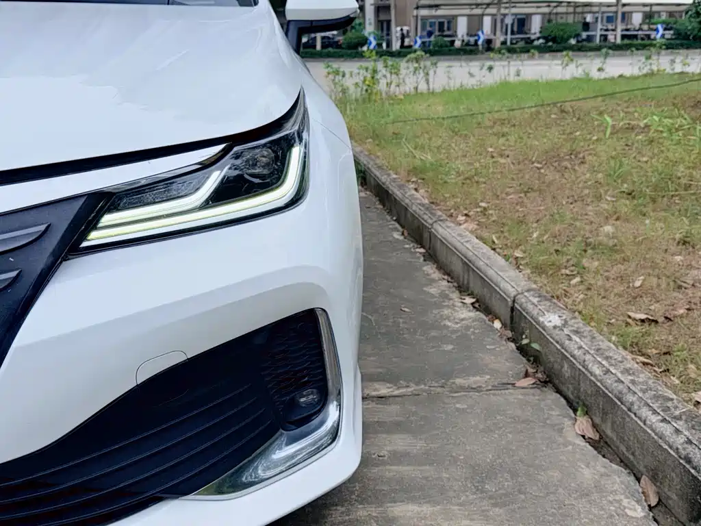 Toyota Allion — миниатюра 8