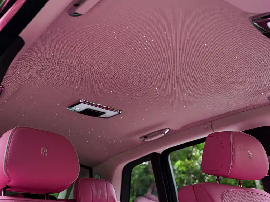 Rolls-Royce Cullinan — миниатюра 22