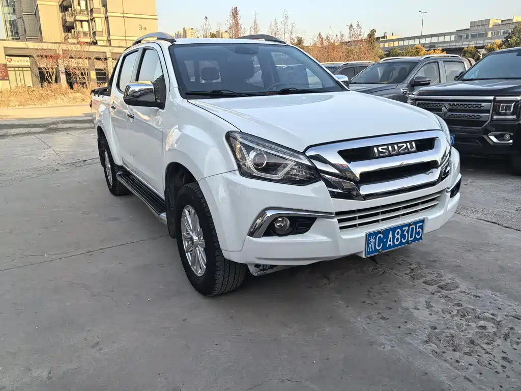 ISUZU D MAX