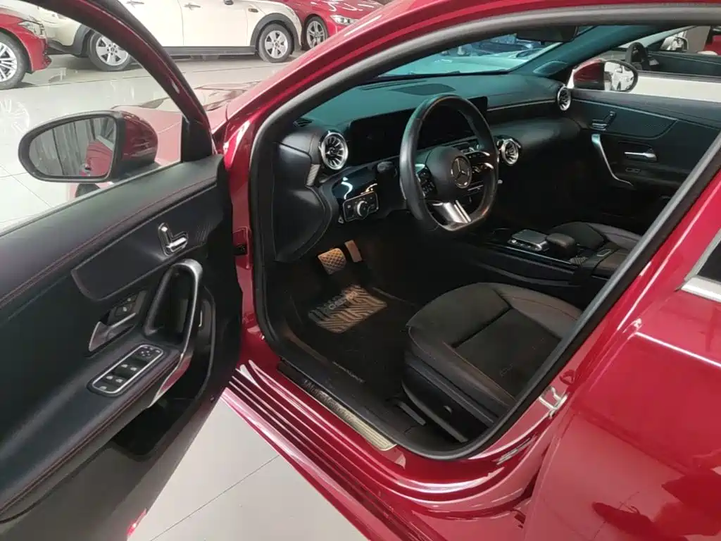 Mercedes-Benz A-Class — миниатюра 16