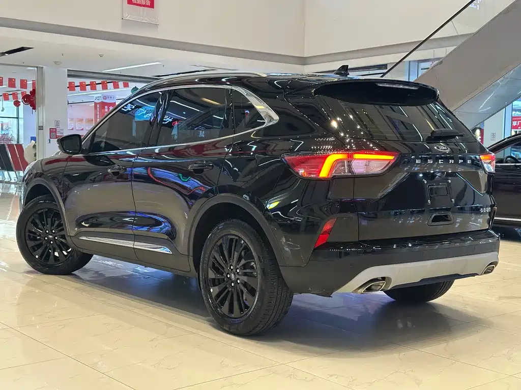 Ford Escape — миниатюра 6