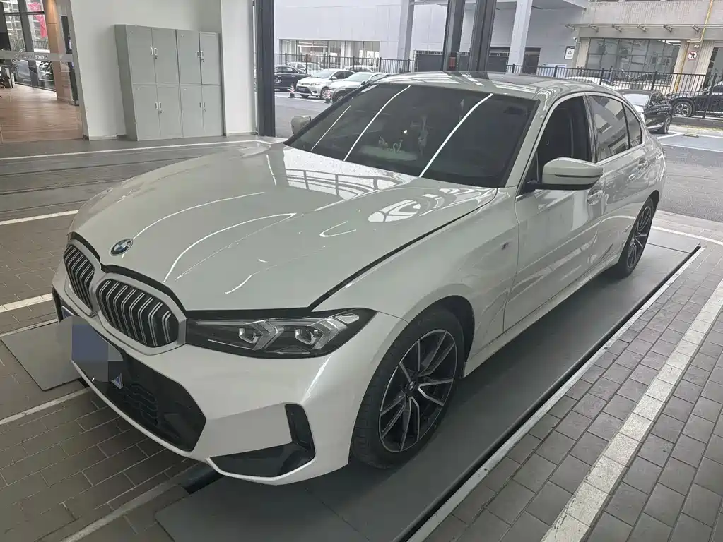 Купить BMW 3 Series