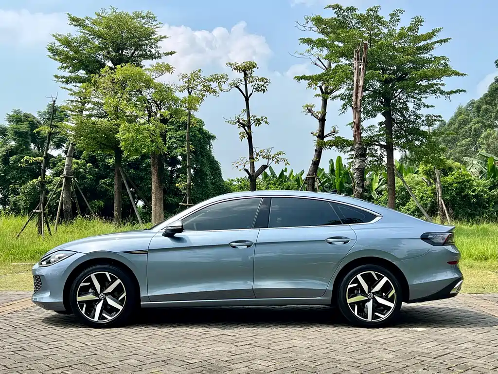Volkswagen Lamando — миниатюра 8