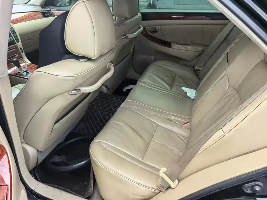 Toyota Crown 2005 3.0L Royal E
