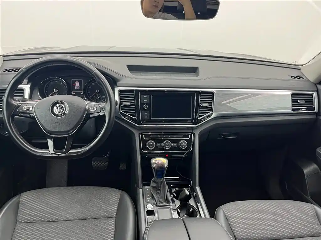 Volkswagen Teramont 2019 330TSI Comfort V