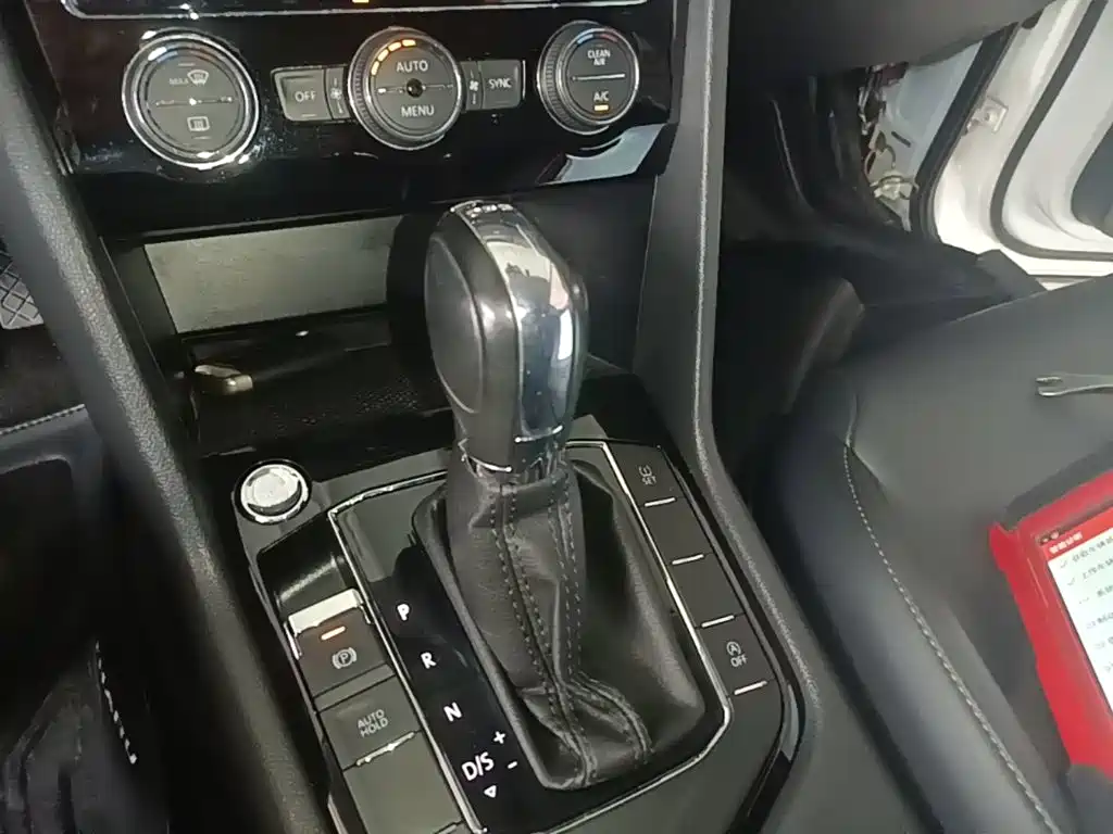 Volkswagen Tharu — миниатюра 14
