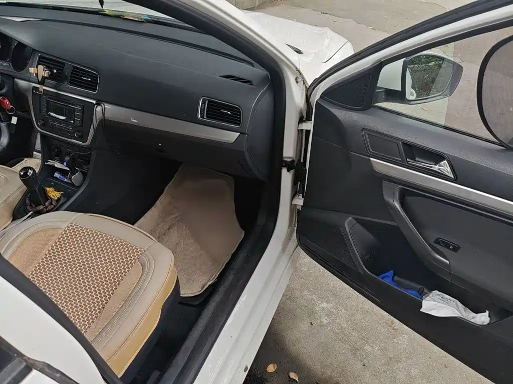 Volkswagen Lavida — миниатюра 18