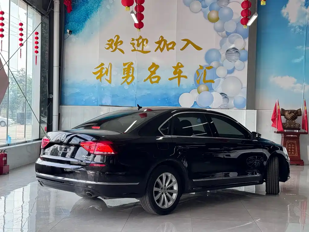 Volkswagen Passat — миниатюра 4