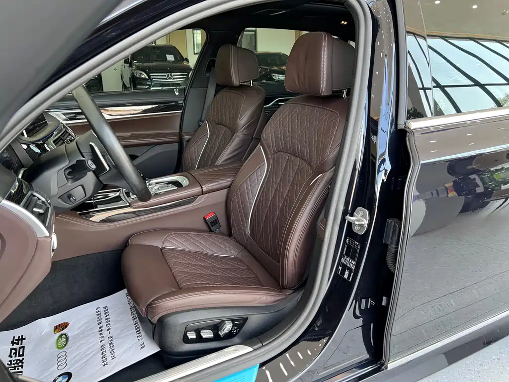 BMW 7 Series 7 2019 740Li Lead M Sport