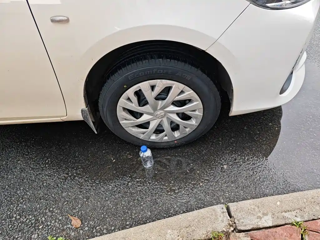 Toyota Vios FS — миниатюра 8