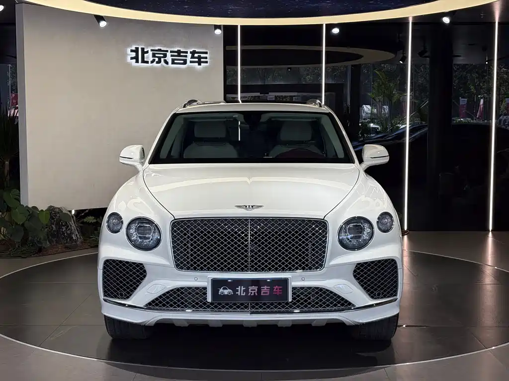 Bentley Bentayga — миниатюра 2