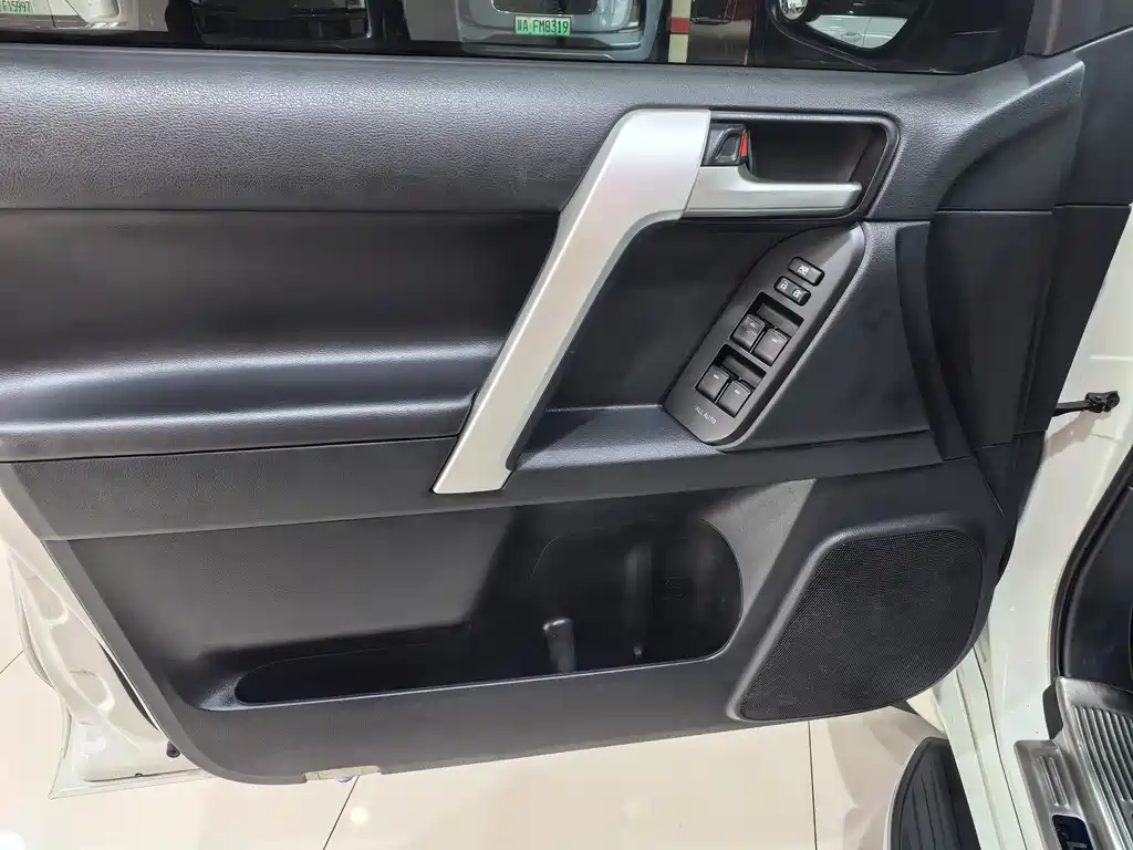 Toyota Land Cruiser Prado 2019 3.5L AT TX-L Premium
