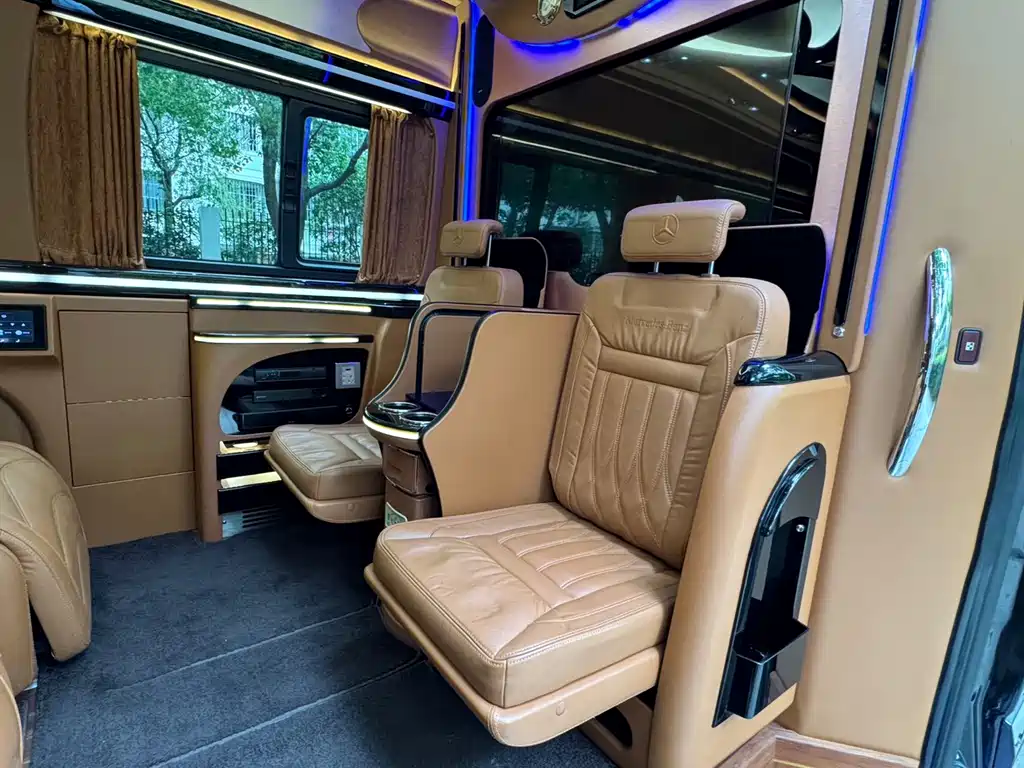 Mercedes-Benz Sprinter — миниатюра 14