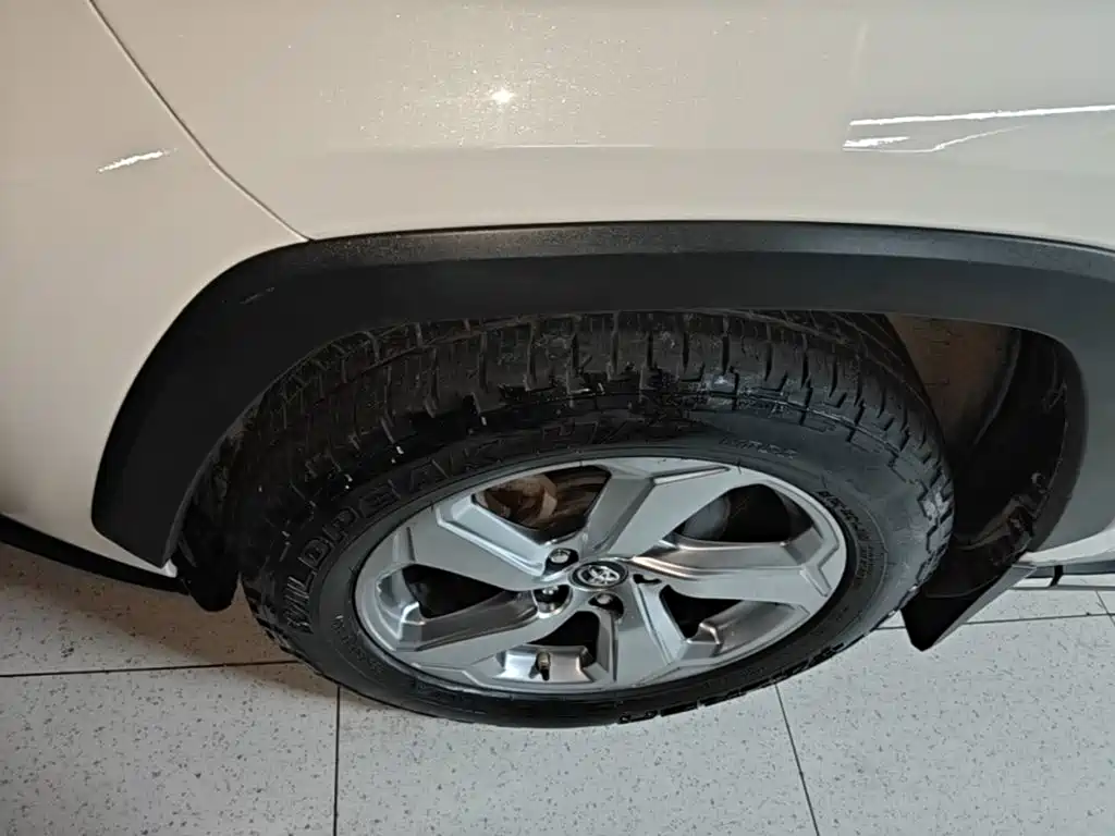 Toyota RAV4 — миниатюра 23