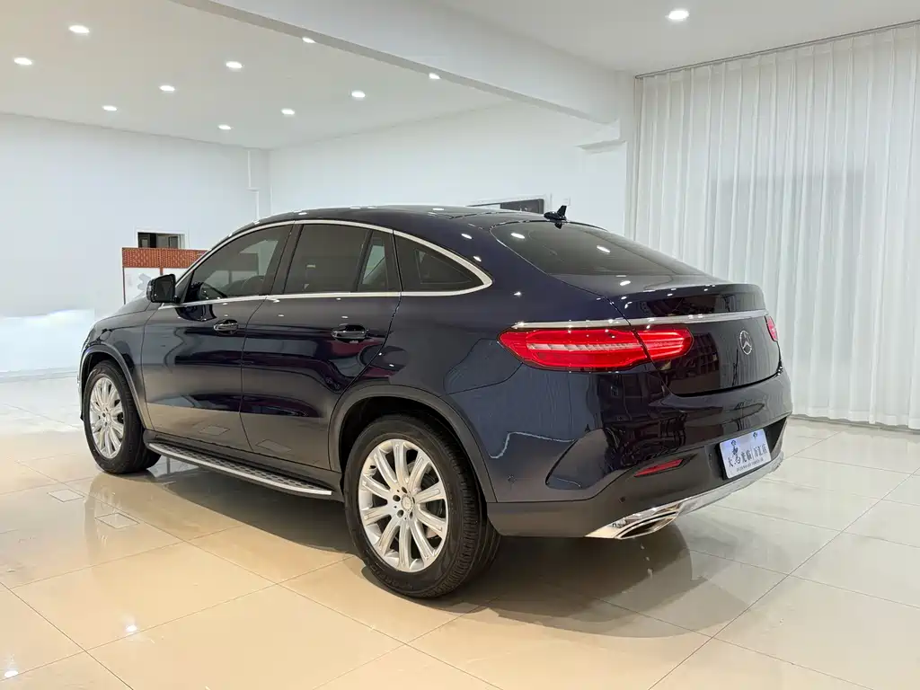 Mercedes-Benz GLE Coupe — миниатюра 9