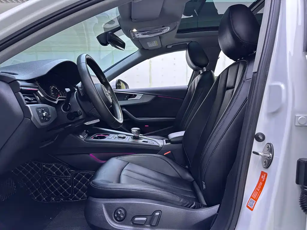 Audi A4L — миниатюра 8