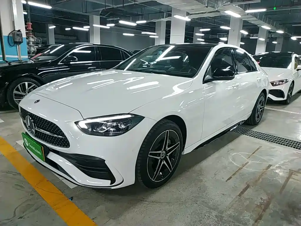 Mercedes-Benz C-Class — миниатюра 2