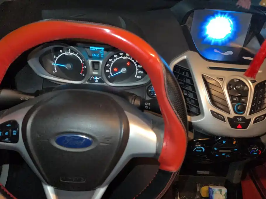 Ford Ecosport — миниатюра 12