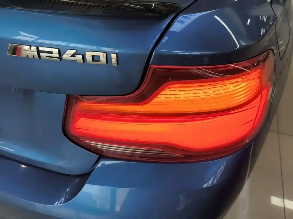 BMW 2 Series (Import) — миниатюра 8