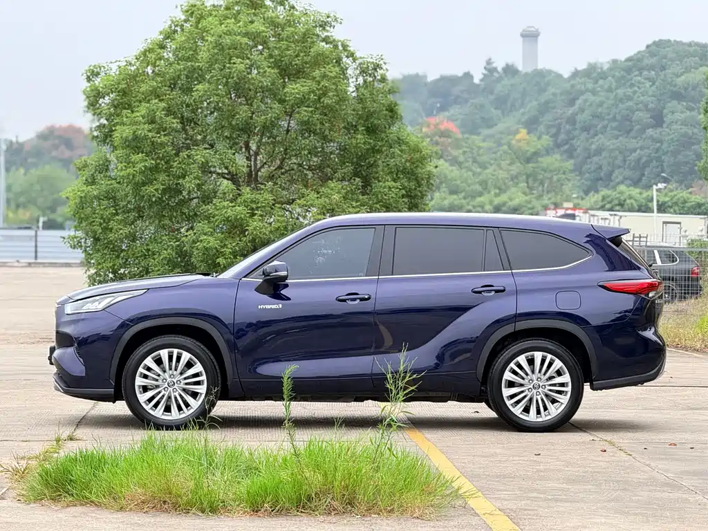 Toyota Highlander — миниатюра 4