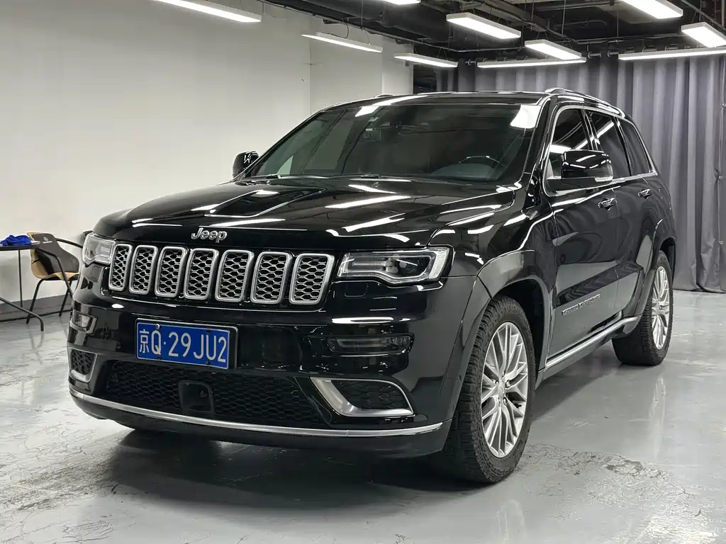 Jeep Grand Cherokee (Import)