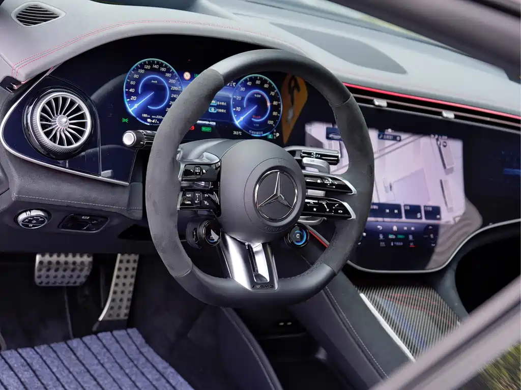 Mercedes-Benz EQE AMG — миниатюра 15