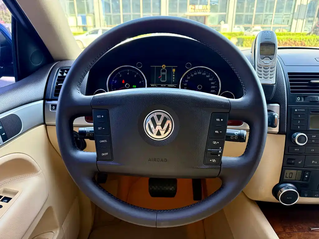 Volkswagen Touareg — миниатюра 11