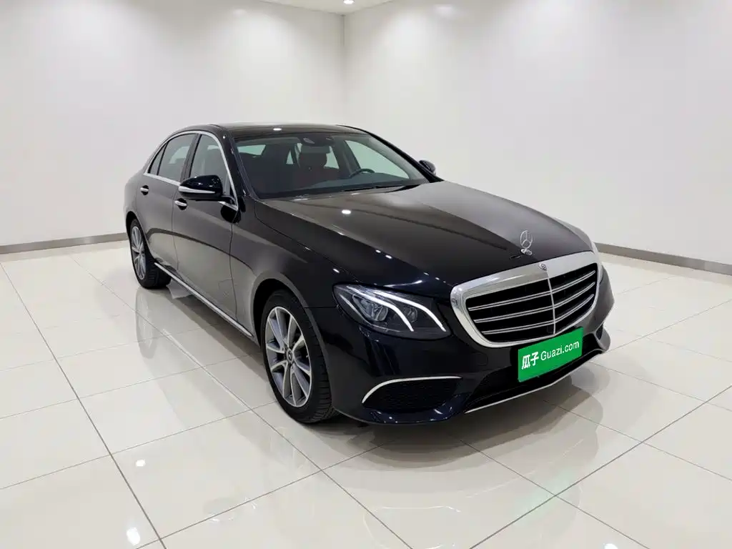 Mercedes-Benz E-Class — миниатюра 3