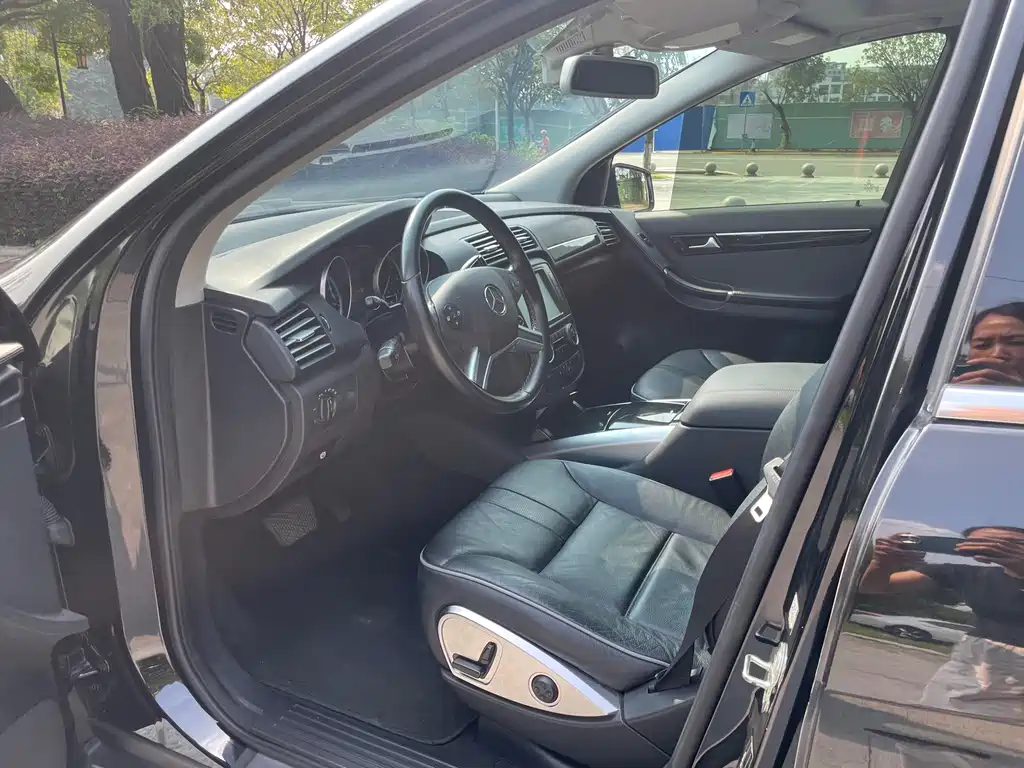 Mercedes-Benz R-Class — миниатюра 12