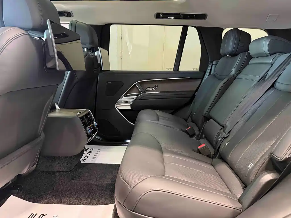 Land Rover Range Rover — миниатюра 16