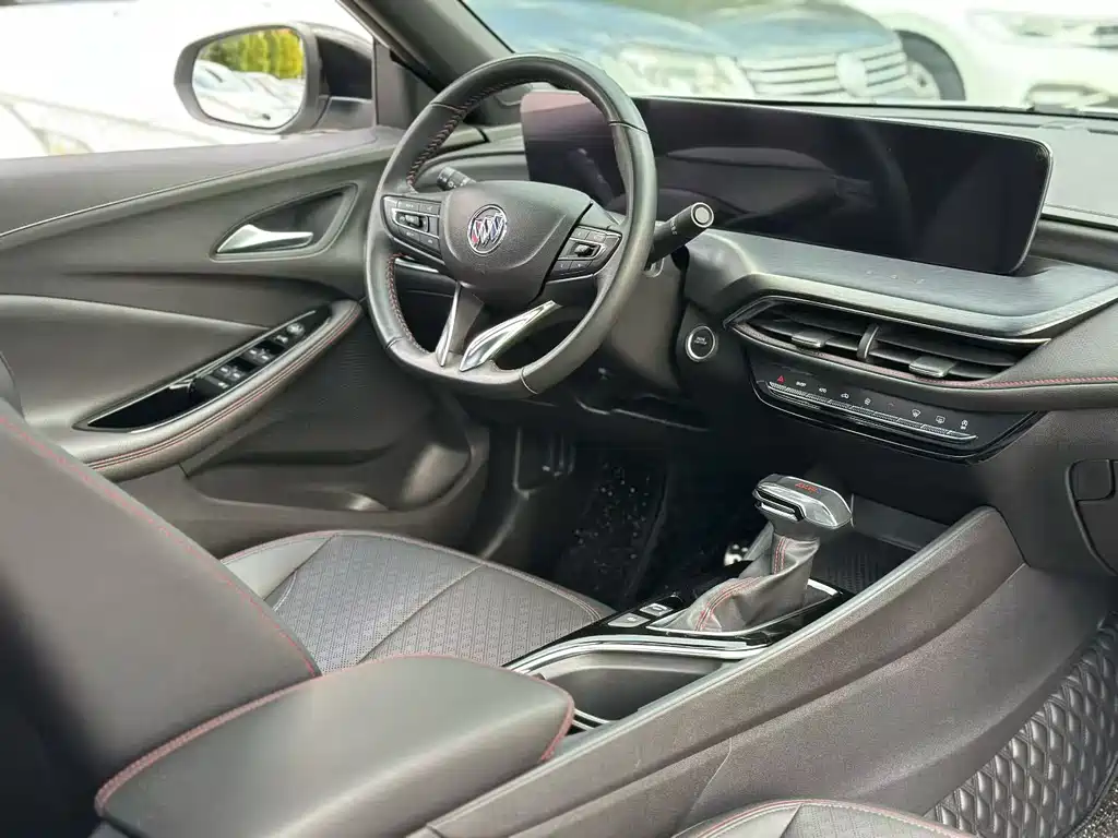 Buick Verano — миниатюра 9