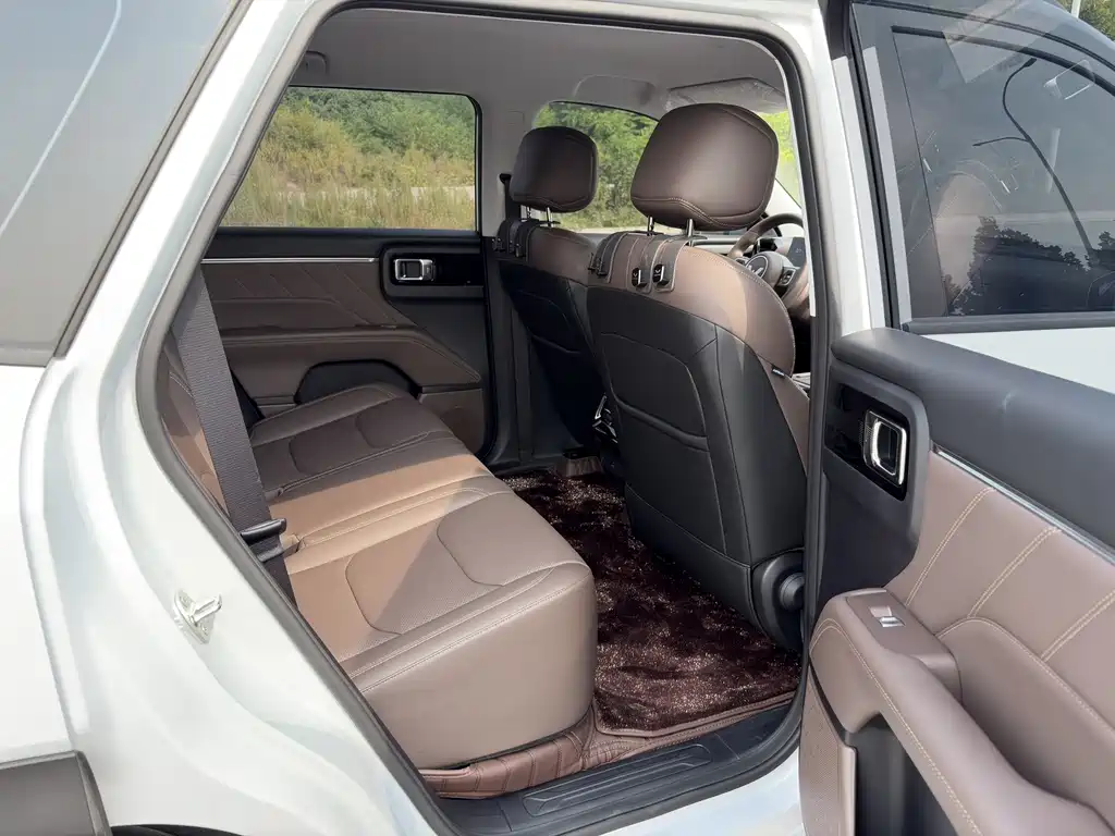 Wuling Xingguang 560 — миниатюра 13
