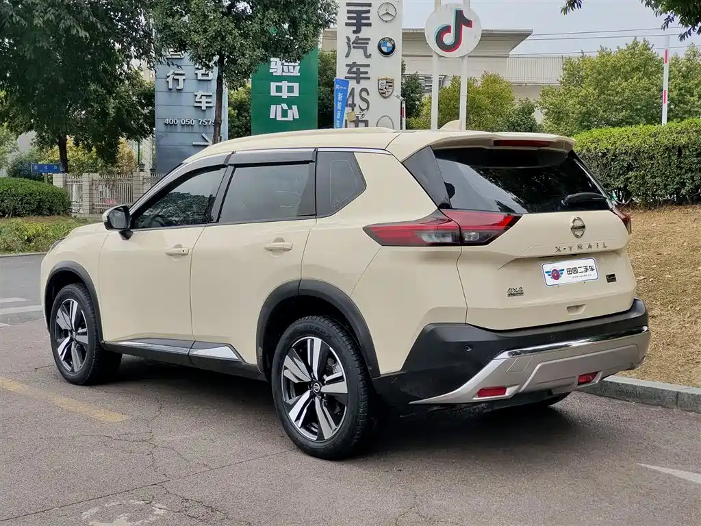 NISSAN QIJUN