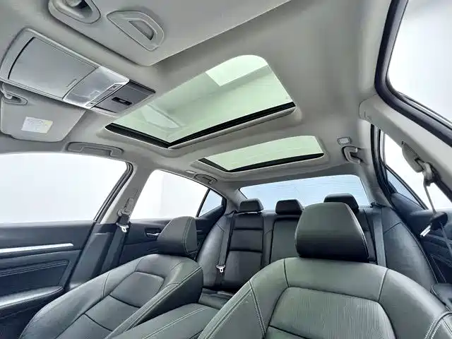 Nissan Teana — миниатюра 14